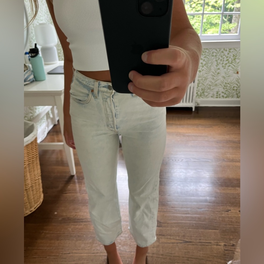 Levi’s acid wash ribcage straight ankle jeans